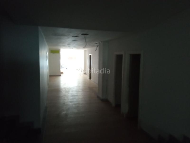 Foto 4960b33c-822d-4f2b-86c0-00bac07eaea8. Location local commercial dans Muriedas Camargo