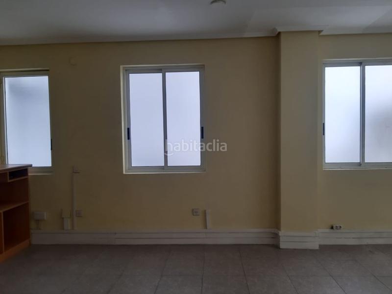 Foto ea1e9476-46c8-487d-9bd2-4c11e168bcf3. Location bureau dans Centro - Ayuntamiento Santander