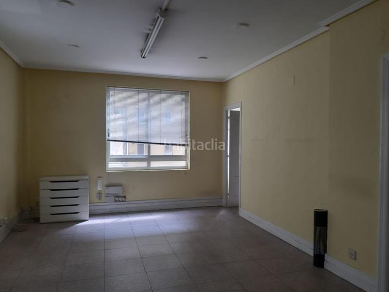 Foto 6738c96b-b8d7-4b75-bbc1-a466b96c2eee. Miete büro in Centro - Ayuntamiento Santander