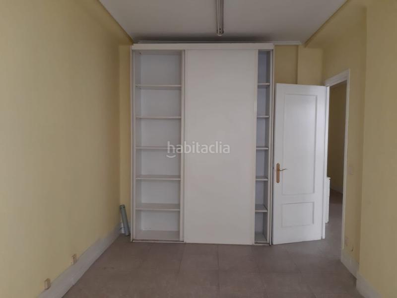 Foto e3f1be26-80da-476c-a172-63d2d1ff3799. Affitto ufficio in Centro - Ayuntamiento Santander