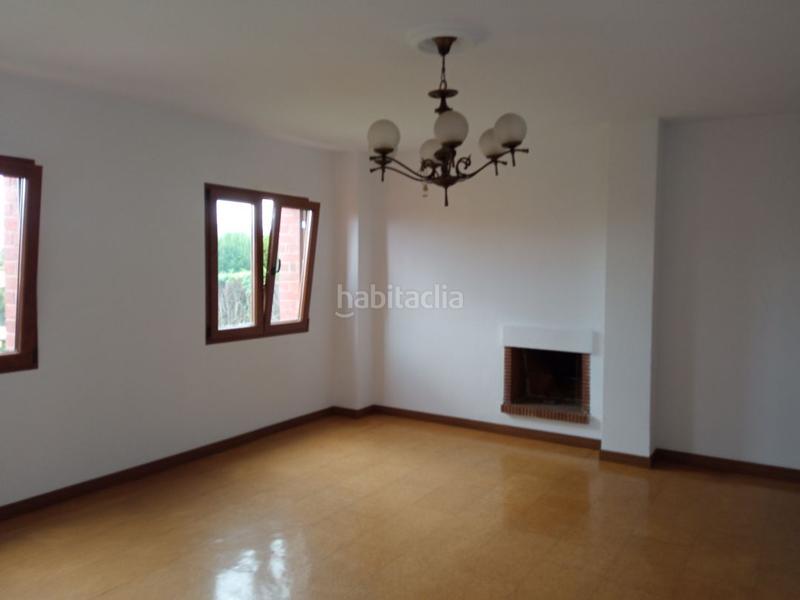 Foto 9b9a887e-297c-45c4-af3c-6d1a24d7d07d. Casa con riscaldamento parcheggio in Muriedas Camargo