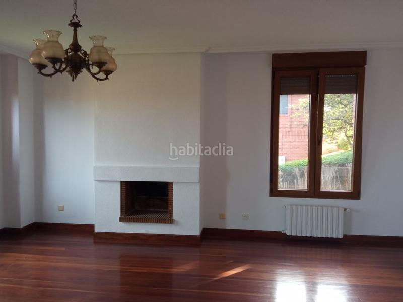 Foto bbcac6ea-70fe-4d1a-a5e0-ccfbf7742c85. Casa con riscaldamento parcheggio in Muriedas Camargo