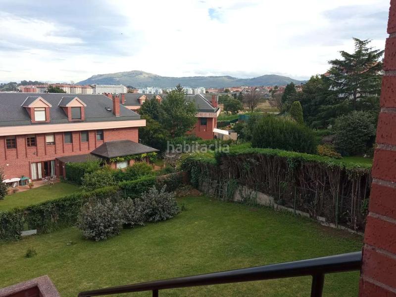 Foto bef4ca29-9e4f-4264-8dd3-8ba2f85e422a. Casa con riscaldamento parcheggio in Muriedas Camargo