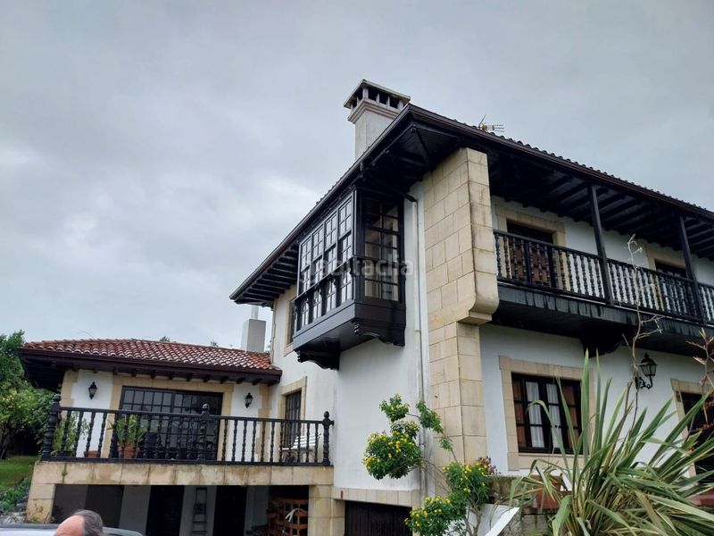 Foto 0395874f-dd7f-4cf3-ab4d-e3a1eec6a447. Casa  independiente en Meruelo