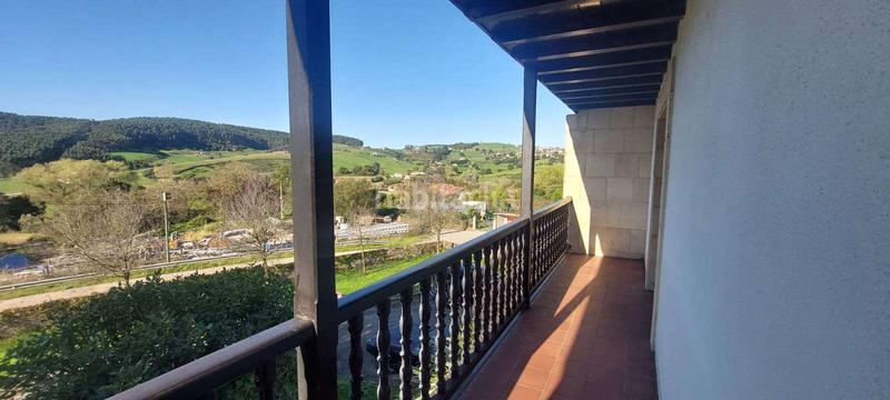 Foto 6c5b1a29-c8ef-4215-bfdb-59cff00d1a24. Maison avec chauffage parking dans Meruelo