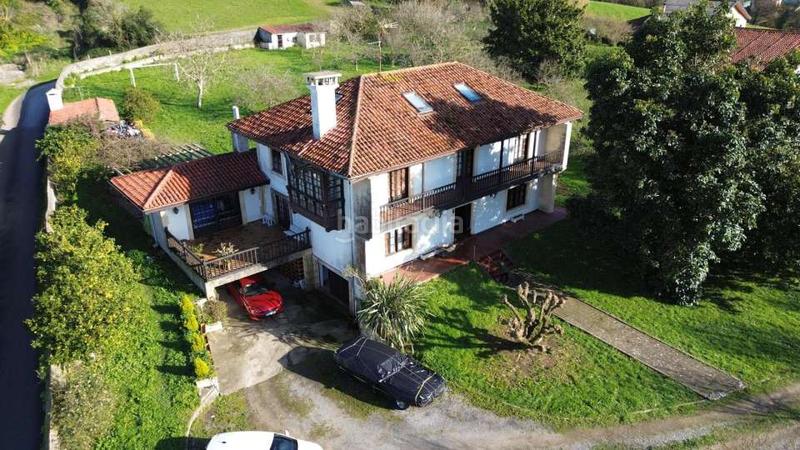 Foto fdfaba19-0d54-4c4b-82f4-df298e129329. Maison avec chauffage parking dans Meruelo