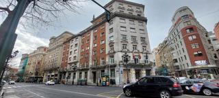 Etagenwohnung in Calle lealtad 12. Piso en el corazón de santander