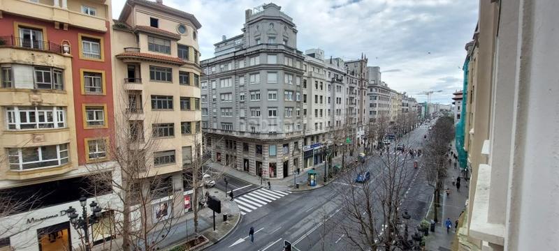 Foto 678f429c-fd1f-47f0-80d1-c5a0bc2b6724. Flat with heating in Centro - Ayuntamiento Santander