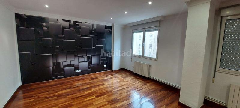 Foto c1eaa635-5390-4fa2-a788-1dacce32e0a8. Flat with heating in Centro - Ayuntamiento Santander