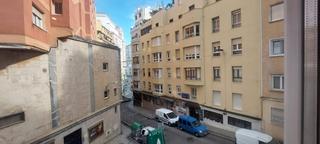 Flat in Centro - Ayuntamiento