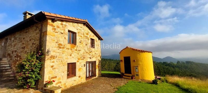 Foto 09939d2d-38ae-44af-b96b-a2e4cf0341c7. Casa con riscaldamento in Solórzano