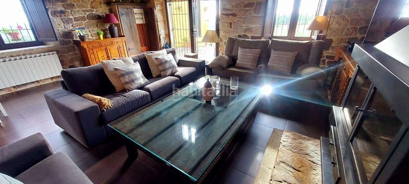 Foto c9b6cb89-1f55-4545-b135-f5cf2d22f94f. Casa con riscaldamento in Solórzano