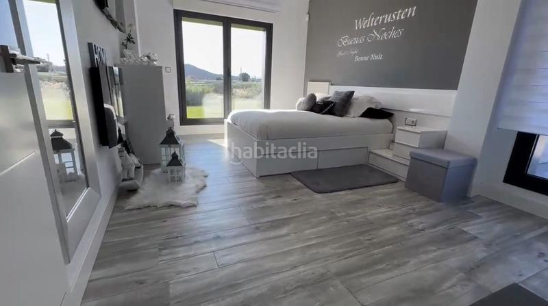 Foto 425389da-d050-4ba9-b2b9-6ca3d88ac0c4. Chalet magnifico chalet en Alisal - San Román Santander