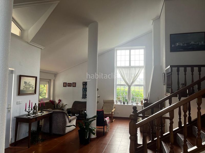 Foto 116396f0-2cad-48b0-94d8-759c0bee352d. Chalet  en Escobedo Camargo