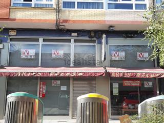 Rent Business premise  Calle antonio lópez. Con grandes escaparates en antonio lópez,