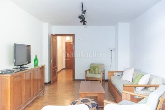 Foto dc7367a3-a276-47e6-ac14-ddbfb70ffebc. Lloguer pis amb calefacció aparcament a Valdenoja Santander