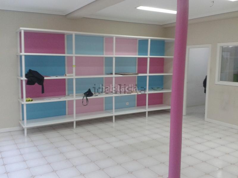 Foto 3ed8d5cf-e687-4c9e-ab12-034e93ff8b1f. Lloguer local comercial a Numancia - San Fernando Santander