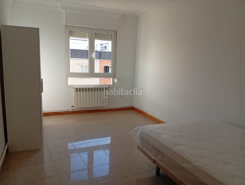 Foto 26c2a3ab-163f-451b-bcf7-0e90bb132948. Rent flat with heating in Centro - Ayuntamiento Santander