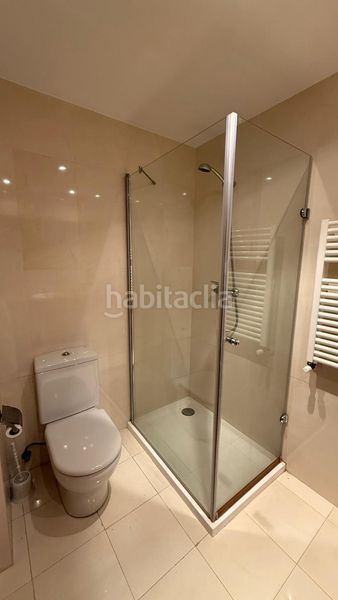 Foto 866630f2-1fa1-49a3-97d7-55955e67a960. Lloguer pis amb calefacció aparcament piscina a Valdenoja Santander