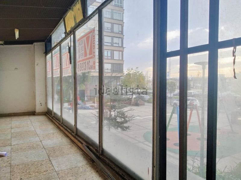 Foto b2d544d3-a74d-4a2b-b2b6-af9699814702. Local comercial a Castilla - Hermida Santander