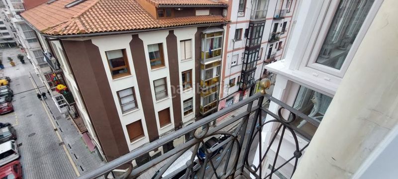 Foto 1add2fca-0204-4343-a3fe-a463079d05e7. Pis a Numancia - San Fernando Santander