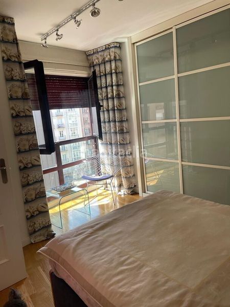 Foto 66dafb8a-d746-4ab4-9410-843f3ed6f5f5. Lloguer apartament amb aparcament a El Sardinero Santander