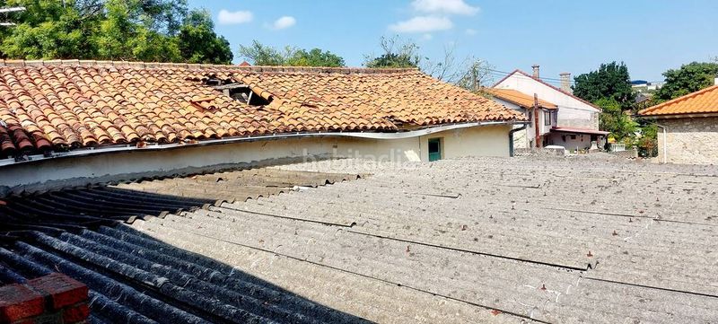 Foto c6f615c1-a015-4078-8701-d3cc4257d56b. Casa amb aparcament a Igollo Camargo