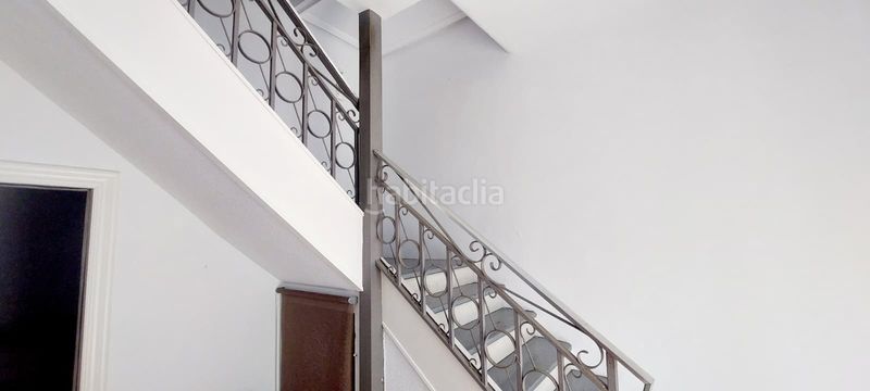 Foto ea95f455-9c24-4ca6-9dfb-94de0529013a. Casa amb aparcament a Igollo Camargo