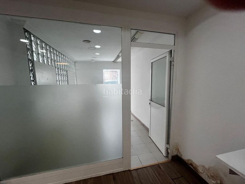 Foto e265c220-74ca-4f52-a8a2-c261a8ed4a7f. Local comercial a Numancia - San Fernando Santander