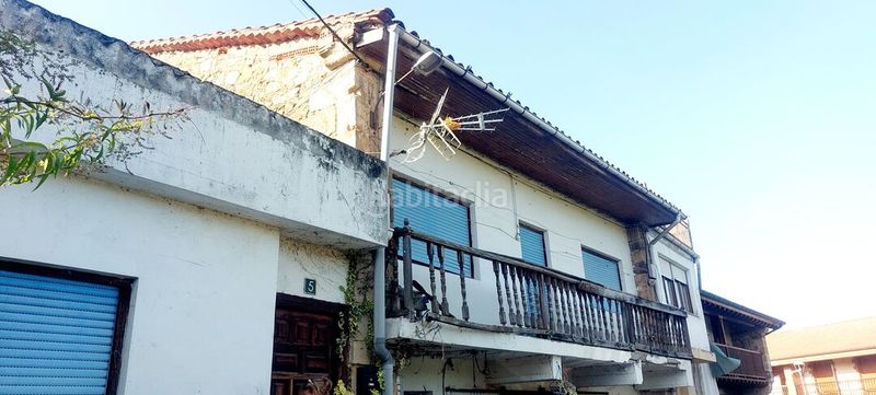 Foto 499dbbfc-f2d2-42b6-b96f-c87c6c214f87. Casa adossada a Oruña Piélagos