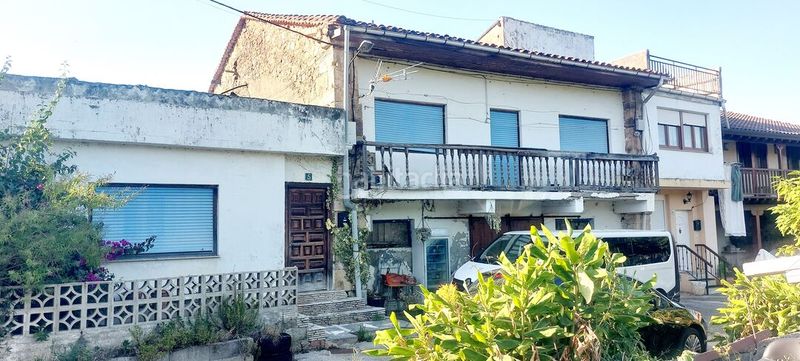 Foto 59035ad0-860e-4ec7-b324-18dd004d2813. Casa adossada a Oruña Piélagos