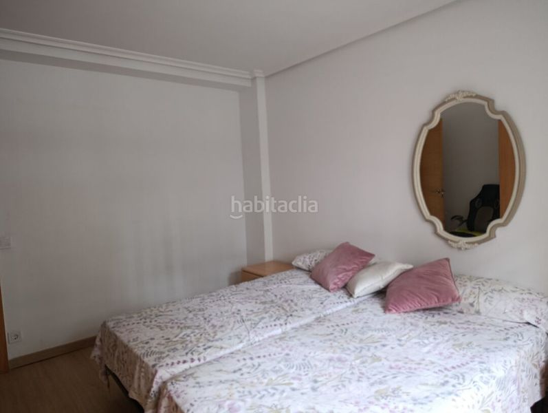 Foto a52b5aa8-9e71-49a8-806f-1bed9368abae. Lloguer pis amb calefacció a Los Castros Santander