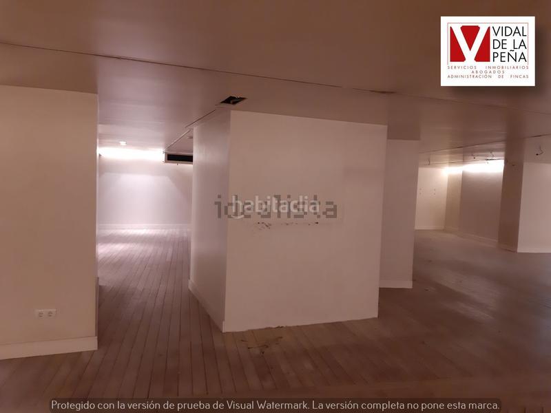 Foto 7264b57f-e1c6-4235-ac54-99f891d663c5. Local comercial a Centro - Ayuntamiento Santander