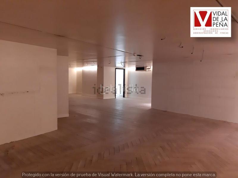 Foto 8ce2ad7e-e925-40c9-a517-2bf2471b1d4e. Local comercial a Centro - Ayuntamiento Santander