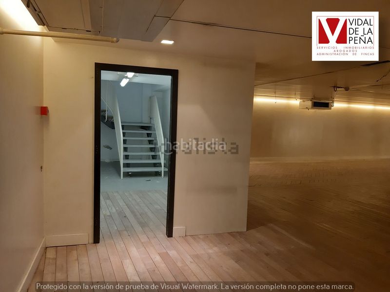 Foto a4b51a80-6258-4c65-8c91-5a7daa55f39a. Local comercial a Centro - Ayuntamiento Santander