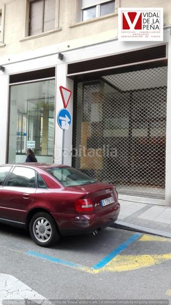 Foto f36b72c4-090a-4883-82a1-ab3af70da5da. Local comercial a Centro - Ayuntamiento Santander