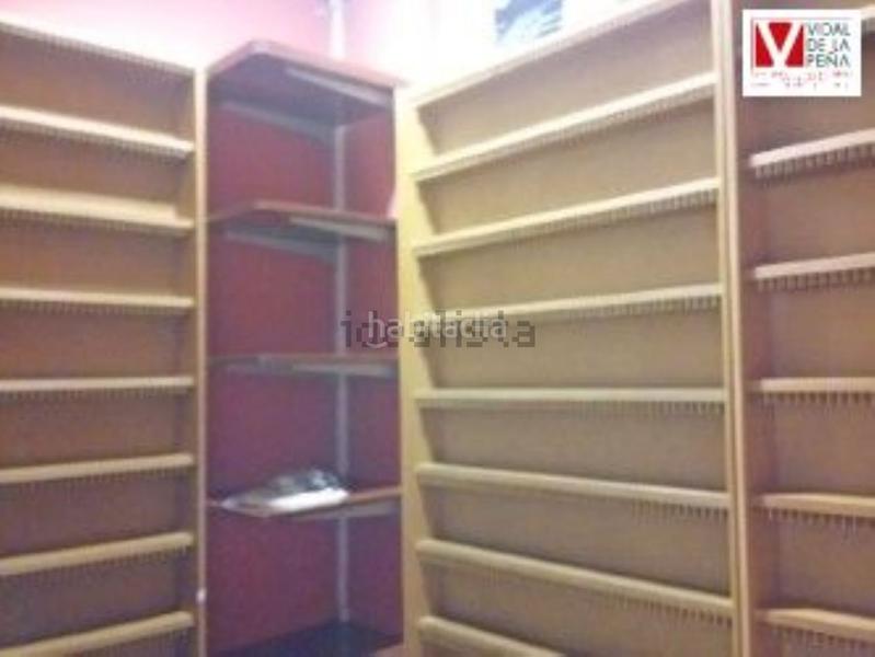 Foto 1109fc00-cb42-4114-ae81-a368dbb06ddc. Locale commerciale in Los Castros Santander