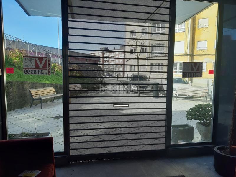 Foto c9a693a6-31a0-4943-8bfb-1127ec7ca1c3. Locale commerciale in Los Castros Santander