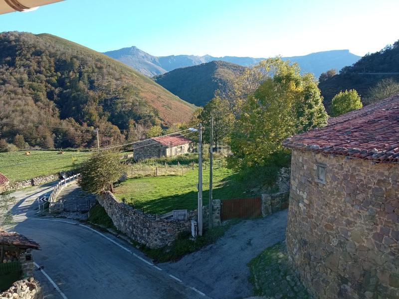 Foto f0aedece-c811-49d4-af2e-26c69943db7f. Maison dans Polaciones