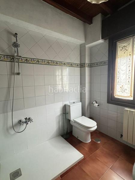Foto 660057b5-5d10-4a26-b01b-ee987d85c8bb. Casa amb calefacció aparcament a Igollo Camargo