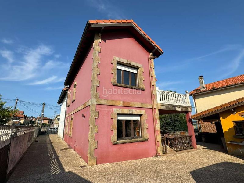 Foto 72bfb265-c114-4b60-bef5-f801681ddd2c. Casa amb calefacció aparcament a Igollo Camargo