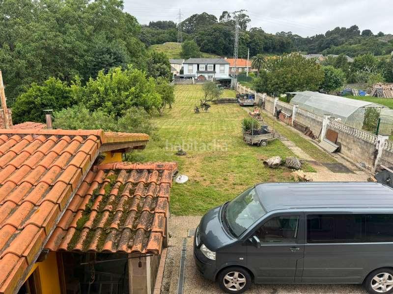 Foto b67ff1ba-1103-4003-9a9e-6f30bea80291. Casa amb calefacció aparcament a Igollo Camargo