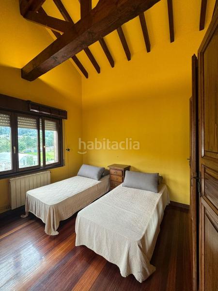 Foto b873f839-04ac-462b-8be9-e88f8432edfa. Casa amb calefacció aparcament a Igollo Camargo