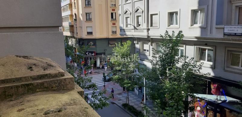 Foto f81e2357-4662-4aed-abe5-e8bf653c4559. Affitto ufficio in Centro - Ayuntamiento Santander