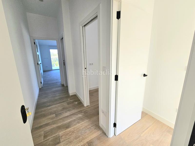 Foto 6b2f30f6-5578-46da-bbb2-4b1bcfb902a5. Piso últimas dos viviendas ático de obra nueva en venta en Palmeira, en Ribeira