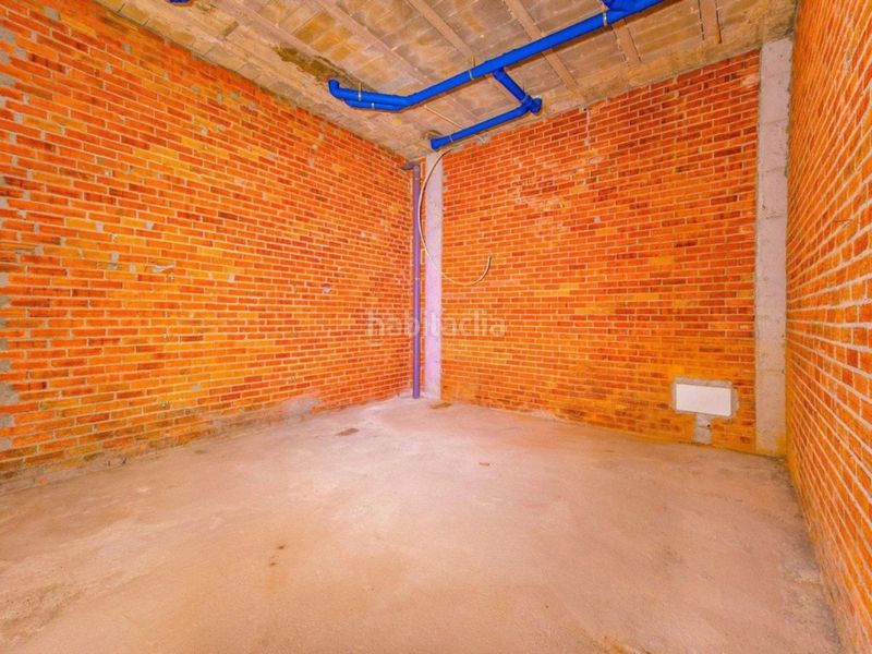 Foto a2a0d8ad-242e-473b-b2ac-4363895caa2e. Local comercial a O Milladoiro Ames