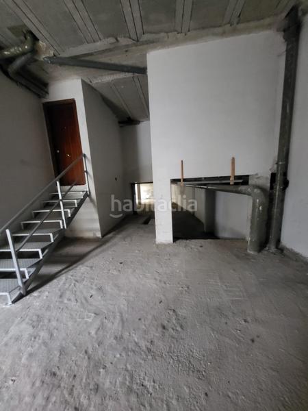 Foto 0f7b1b82-2176-4621-b96e-ca3efb6c8d7a. Local comercial oportunidad de inversión local con 369 m y terraza en Santiago de Compostela