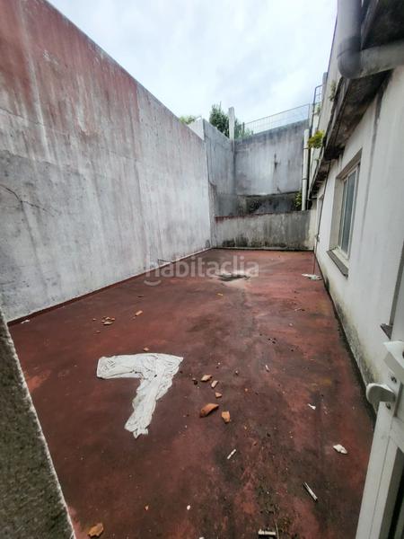 Foto 52ebbba1-05c0-4d09-93d9-a820e21984ce. Local comercial oportunidad de inversión local con 369 m y terraza en Santiago de Compostela