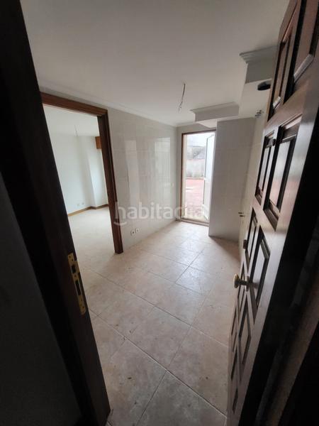 Foto 6dd10f4c-0539-4493-8042-82d369fee207. Local comercial oportunidad de inversión local con 369 m y terraza en Santiago de Compostela