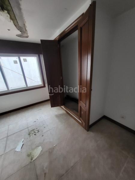 Foto 7c32dd93-4d44-4f56-8da5-7111d2345bf1. Local comercial oportunidad de inversión local con 369 m y terraza en Santiago de Compostela